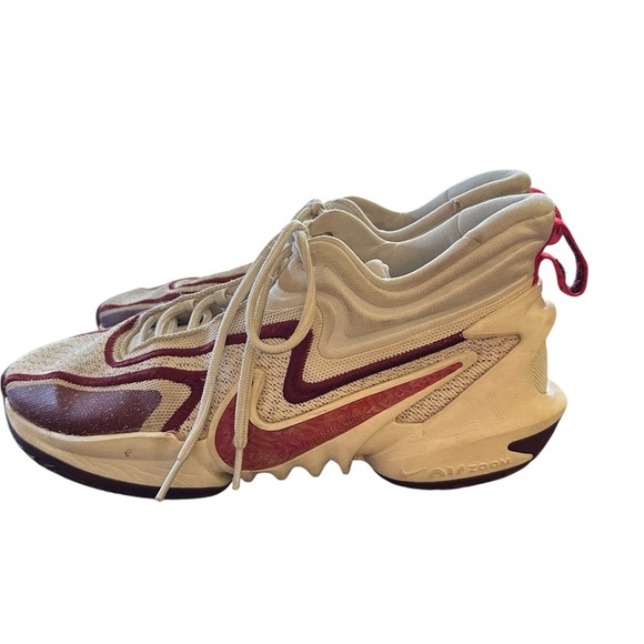 Nike Men's Cosmic Unity 2 Athletic Shoes in Red and Coconut milk - Picture 3 of 8